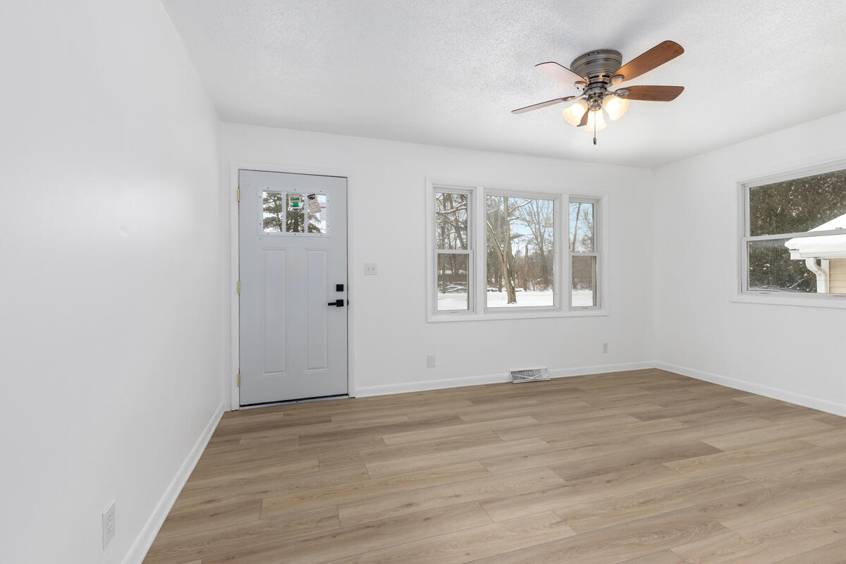 12699 NE Macclain Street NE