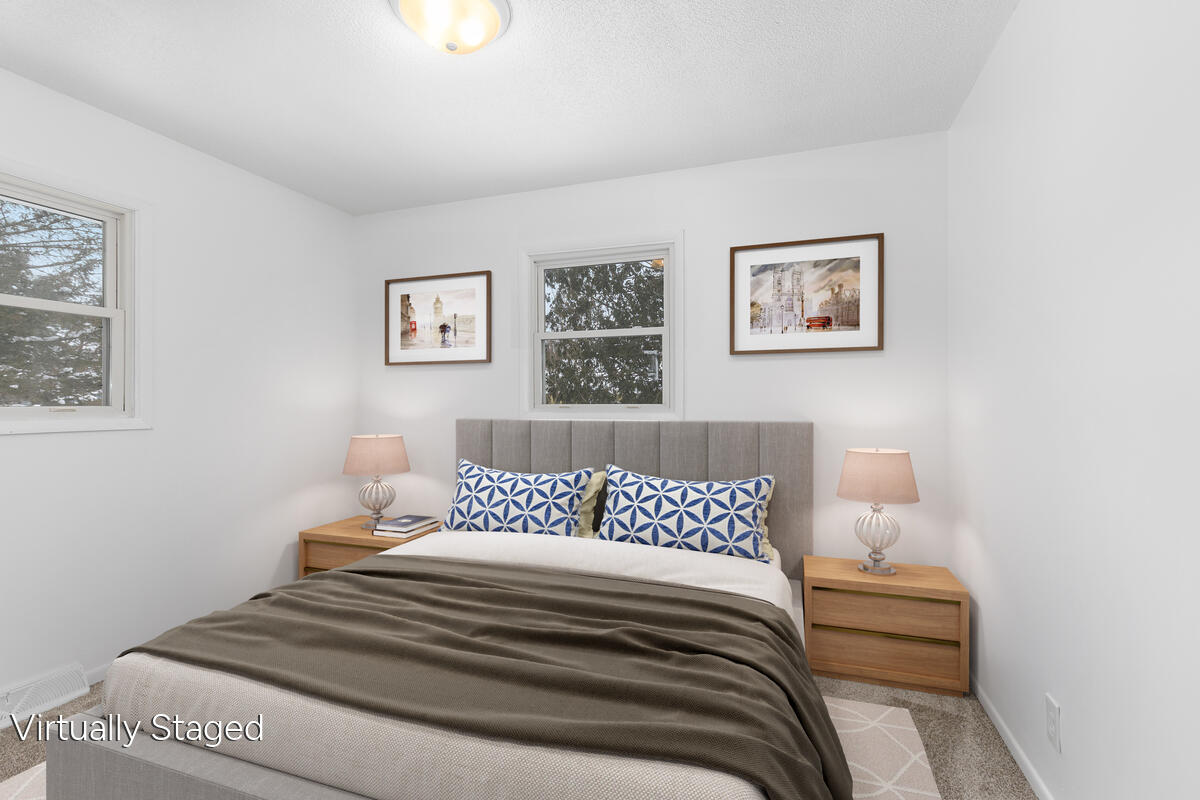 12699 NE Macclain Street NE