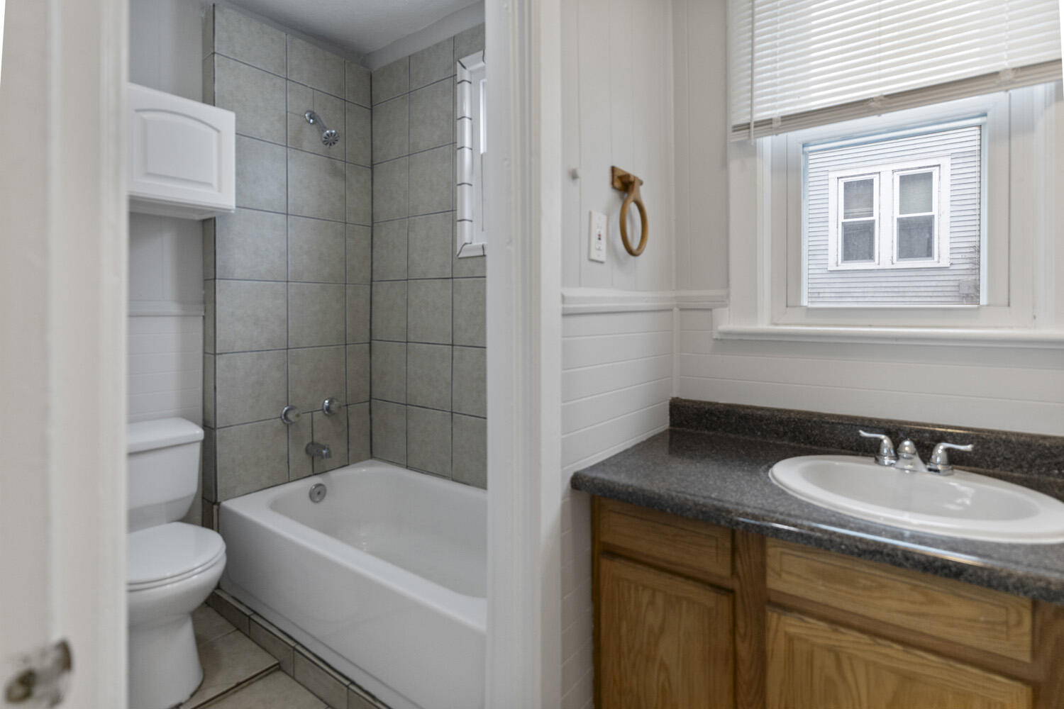 301 Spencer Street NE