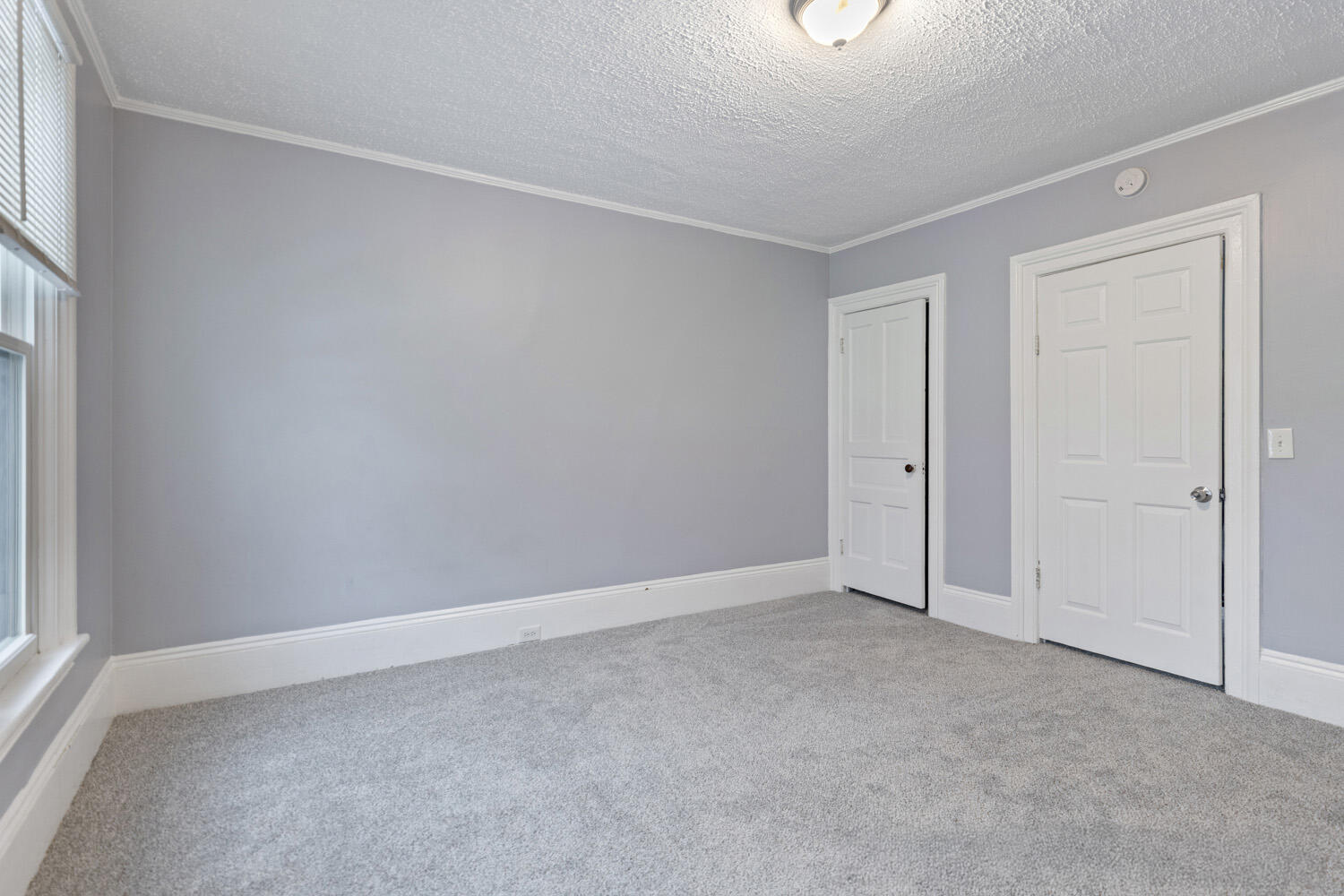 301 Spencer Street NE