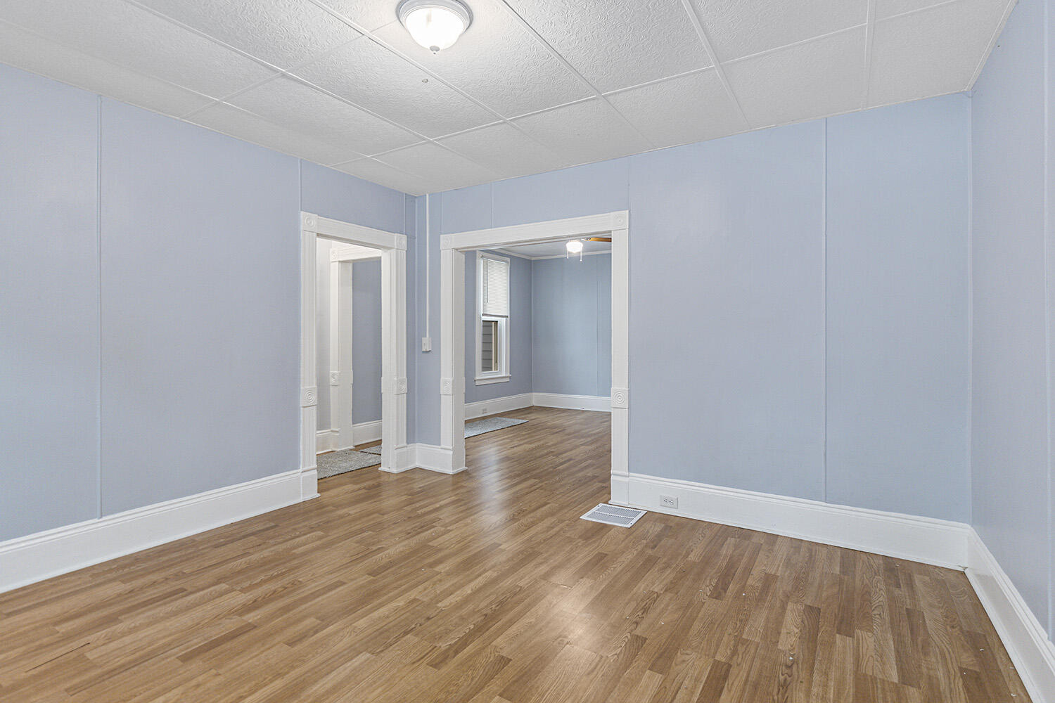 301 Spencer Street NE