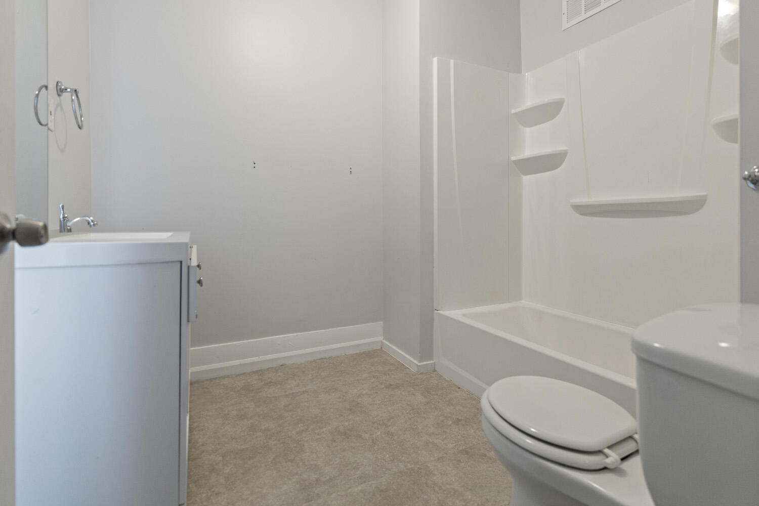 301 Spencer Street NE