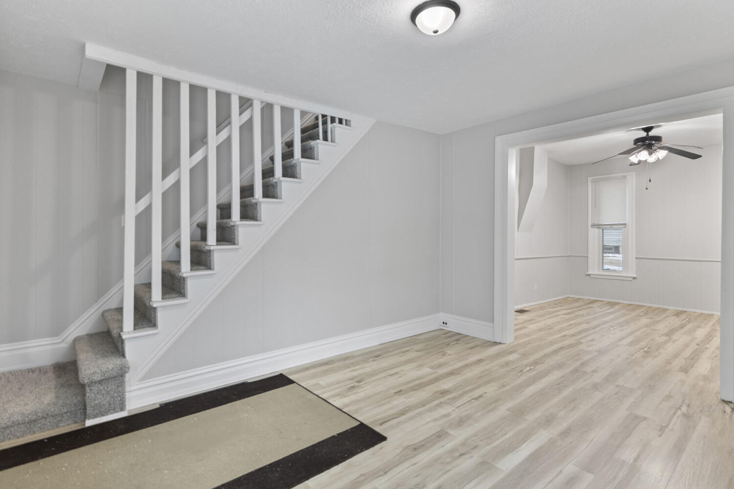 301 Spencer Street NE