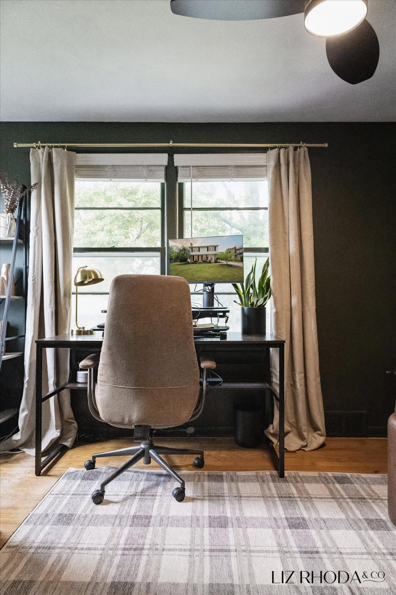 1911 Hutchinson Avenue SE