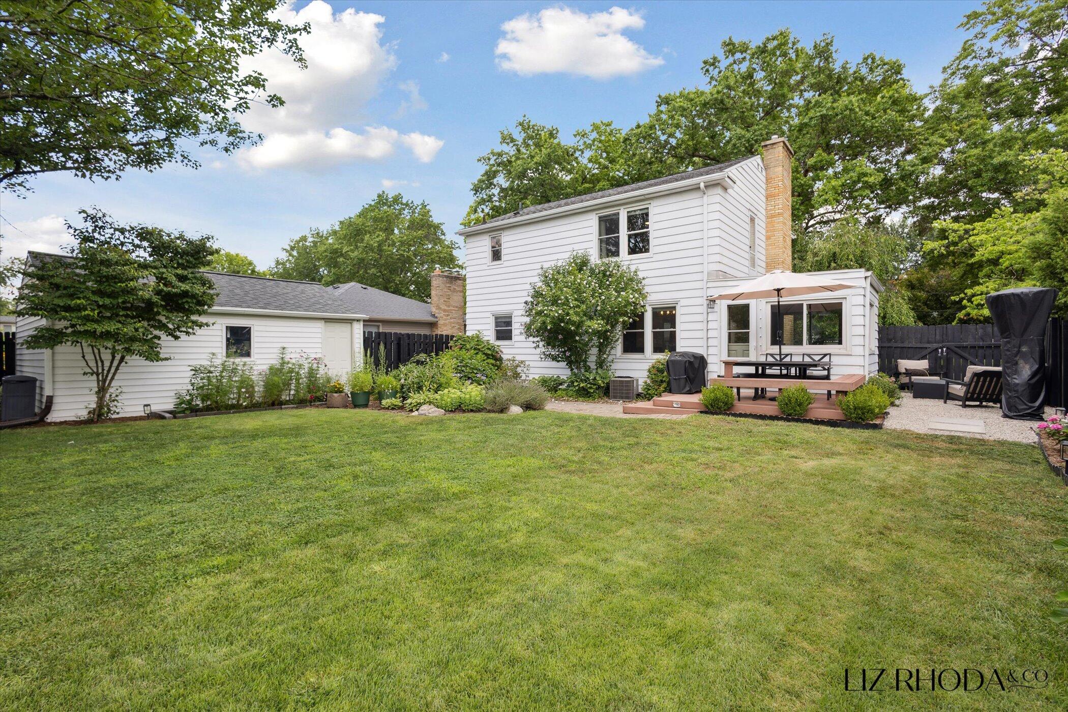 1911 Hutchinson Avenue SE