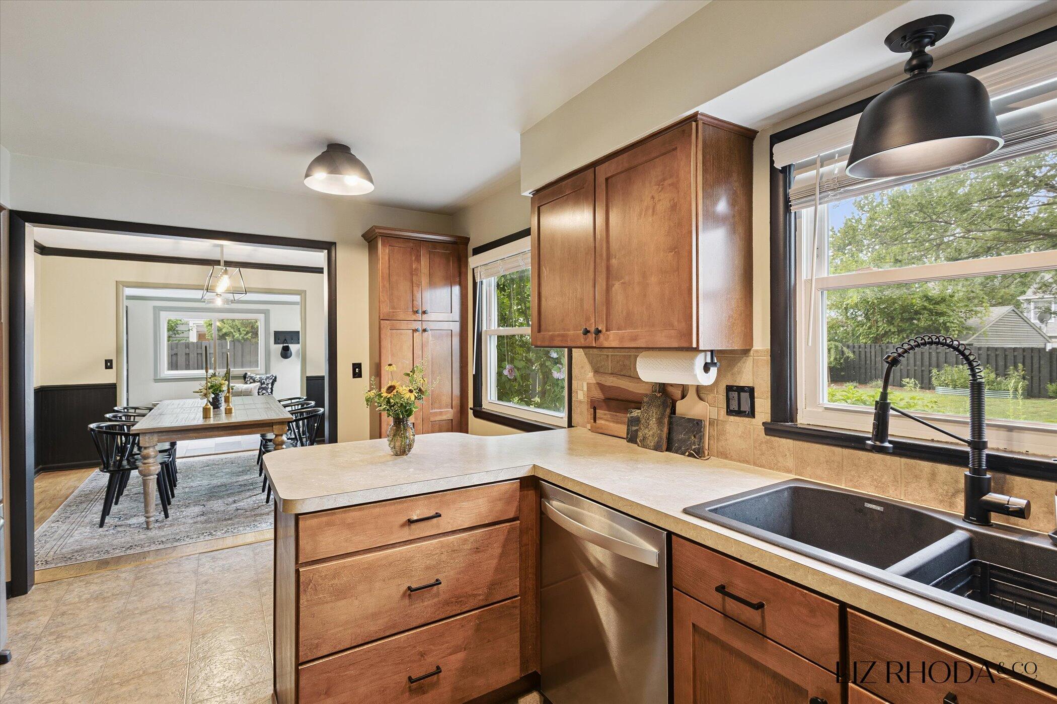 1911 Hutchinson Avenue SE