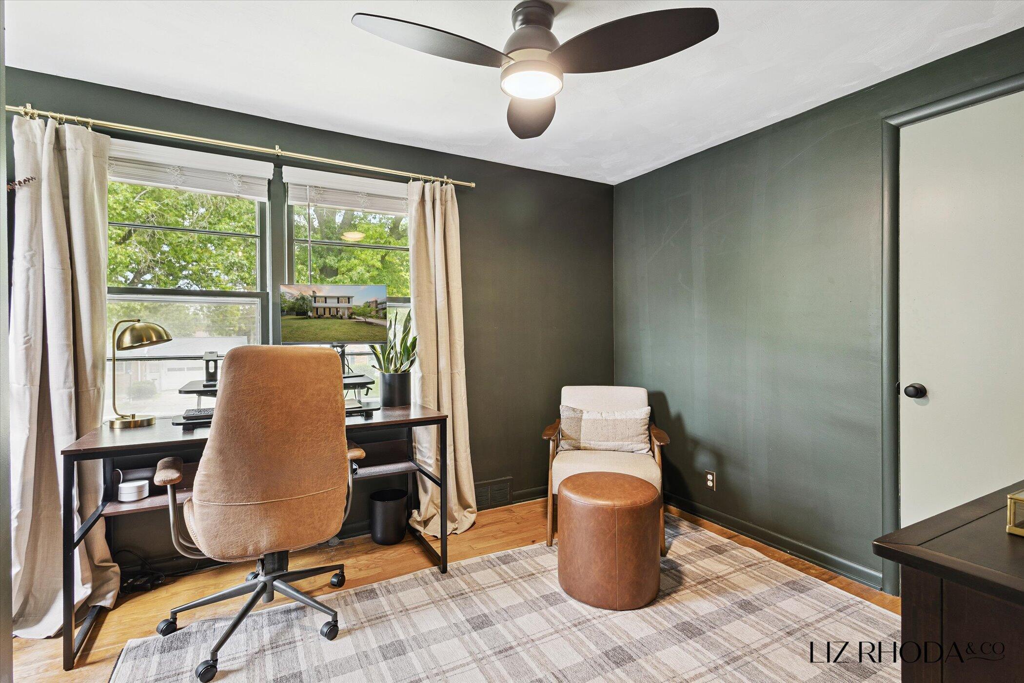 1911 Hutchinson Avenue SE