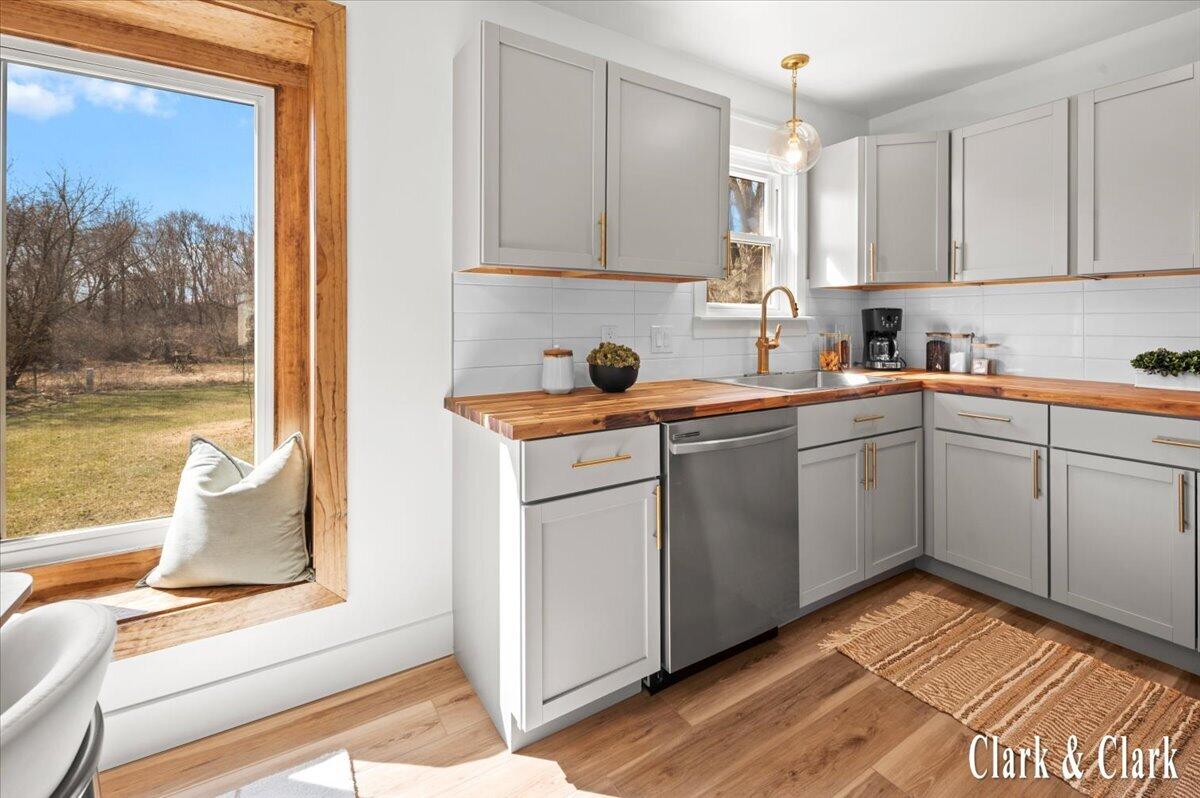 320 Roberta Jayne Drive