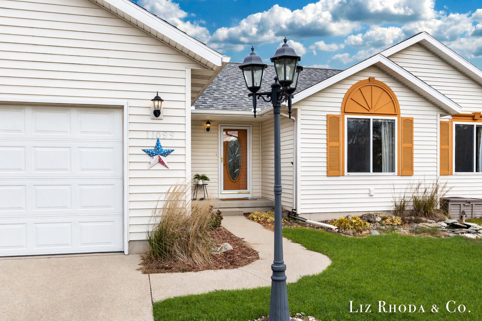 11099 18 Mile Road NE