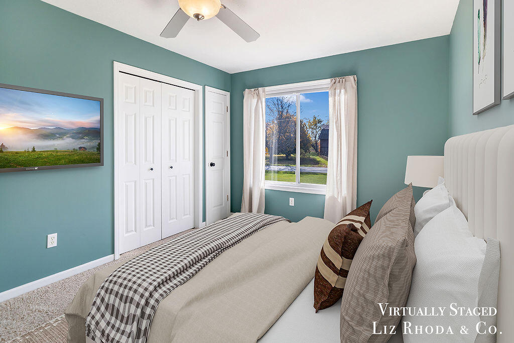 11099 18 Mile Road NE