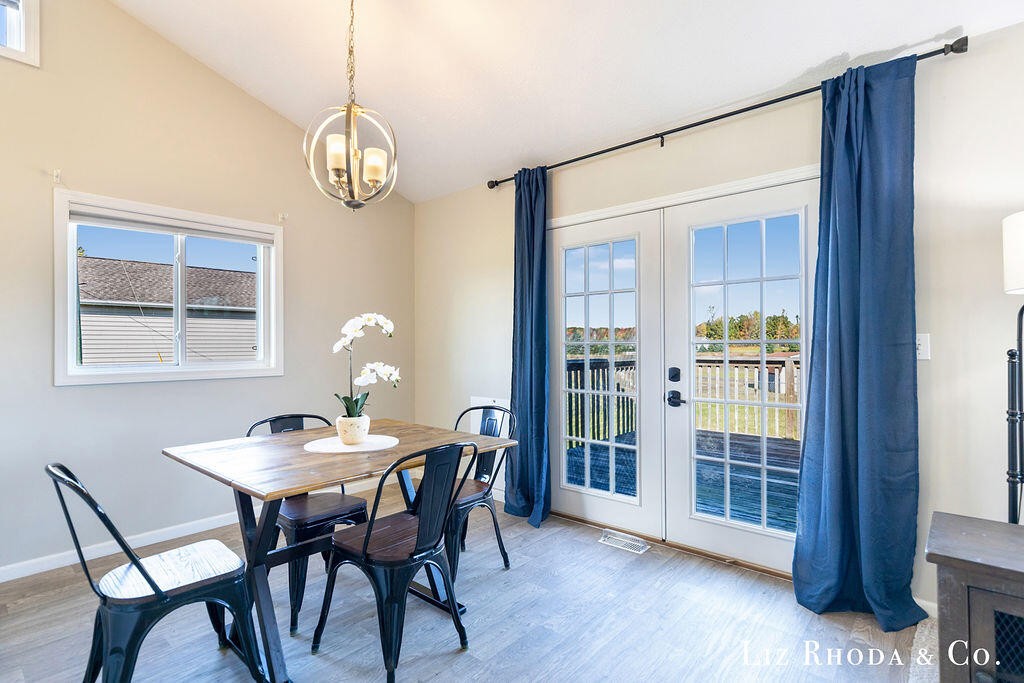 11099 18 Mile Road NE