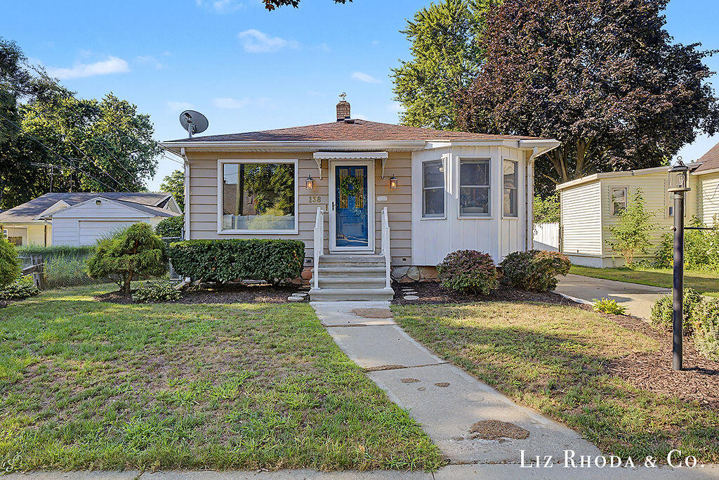 138 Bowne Street NE