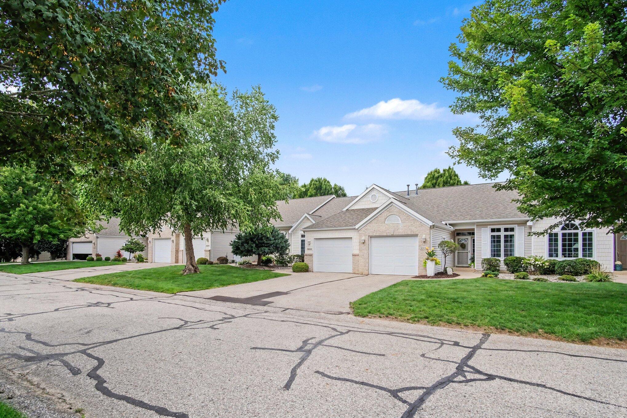 3315 Town Crossing SW