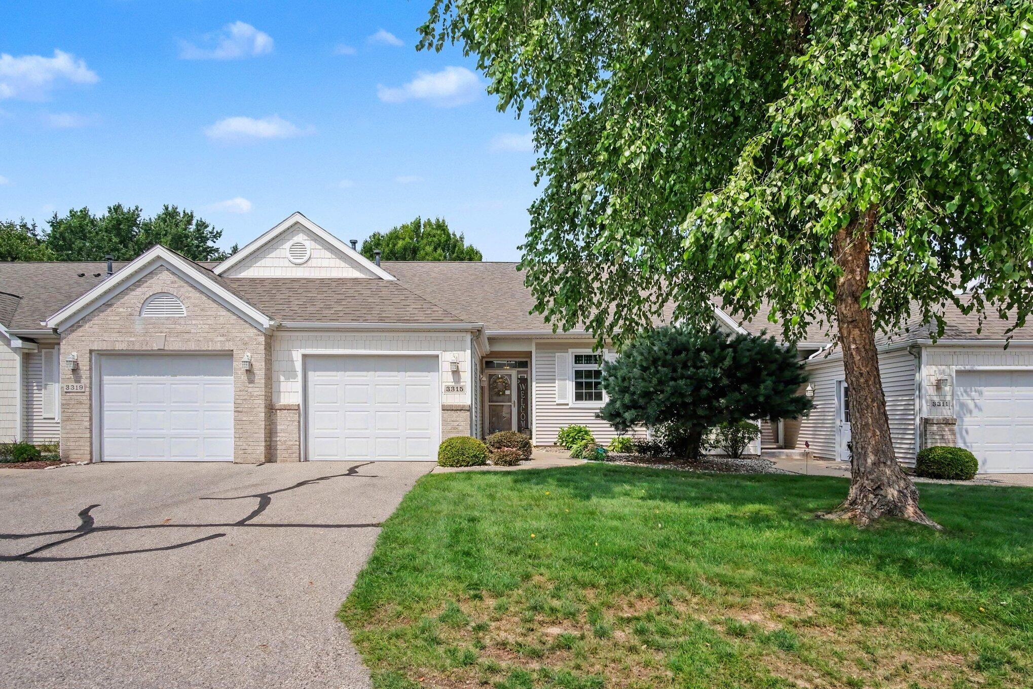 3315 Town Crossing SW