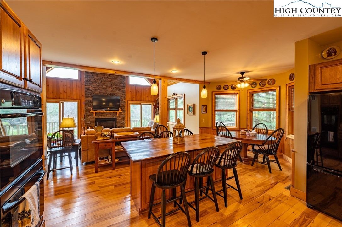 425 Green Meadows Drive