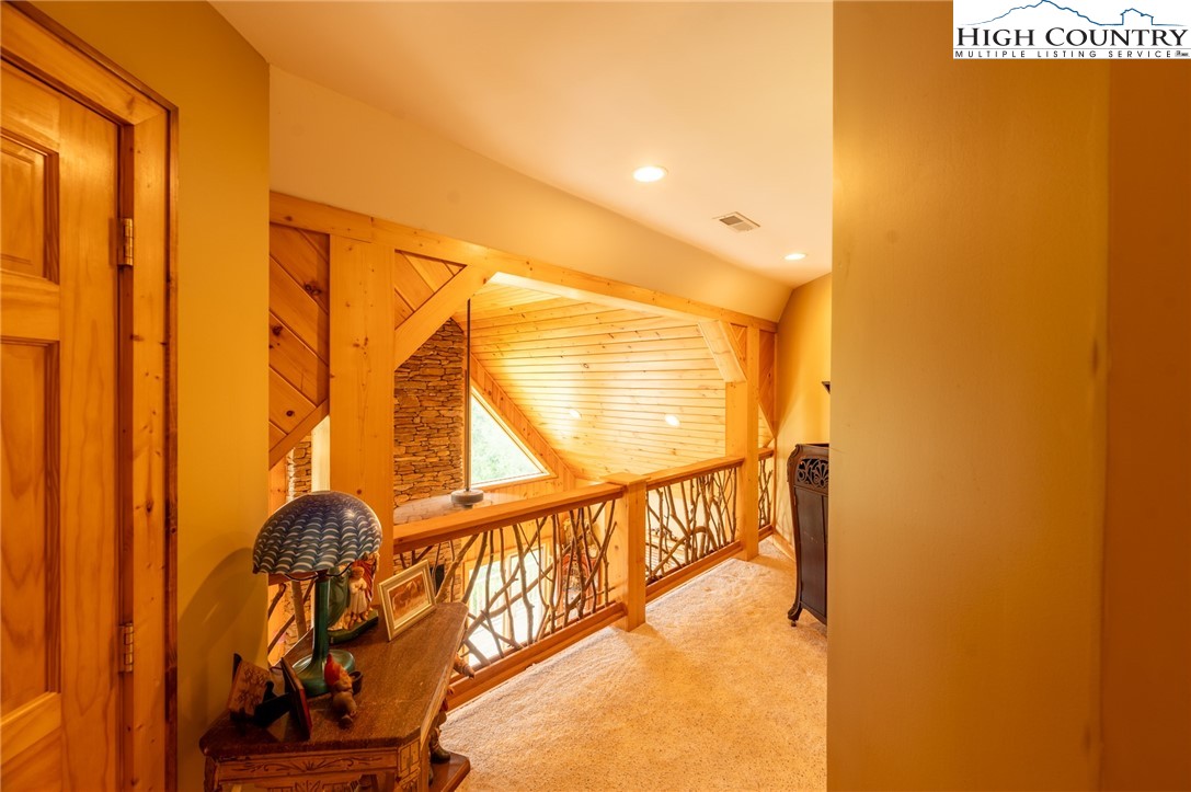 425 Green Meadows Drive