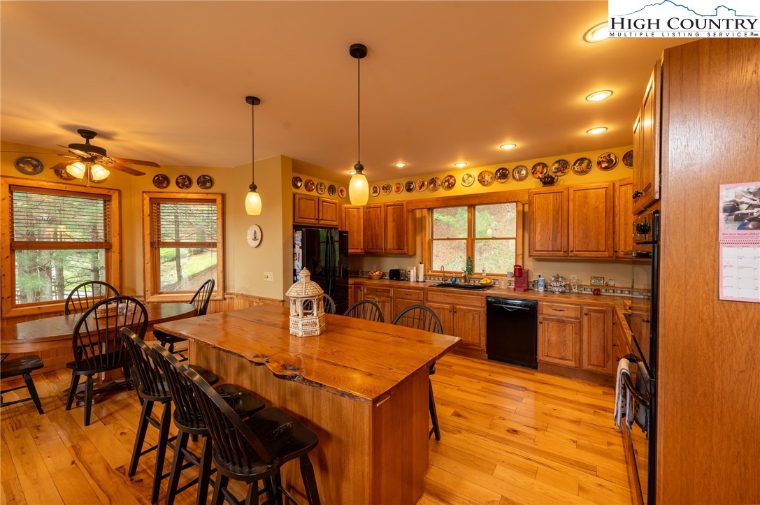 425 Green Meadows Drive