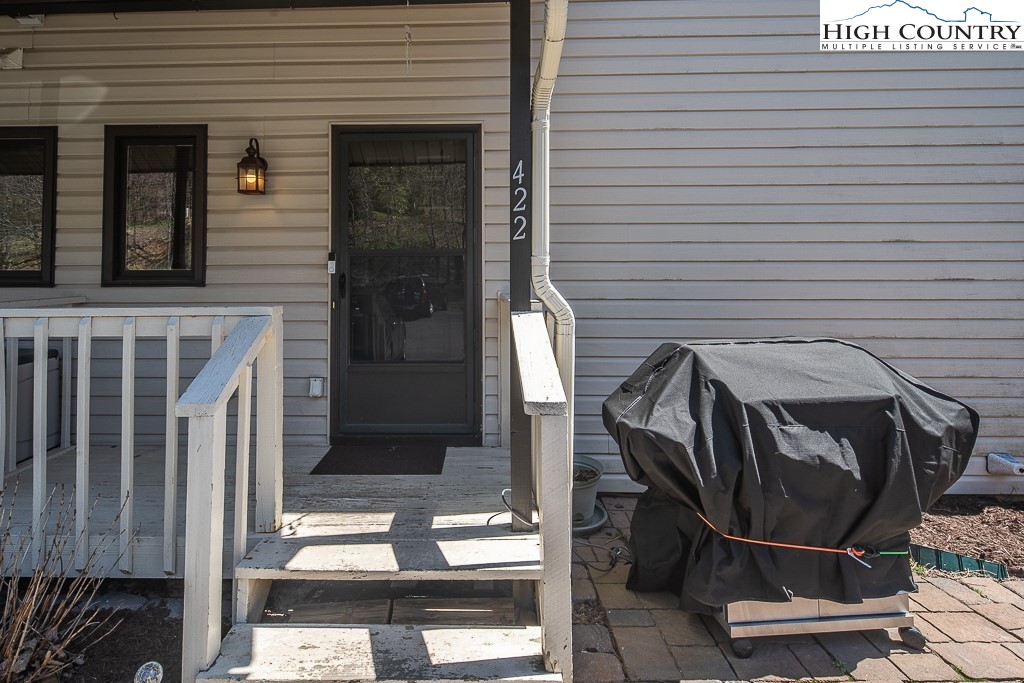 172 Hanging Rock Villas 422