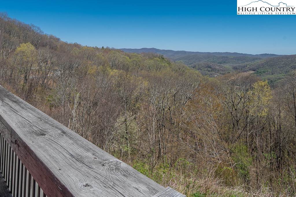172 Hanging Rock Villas 422