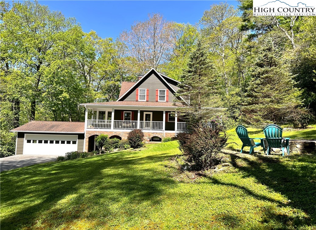 127 Boulder Lane