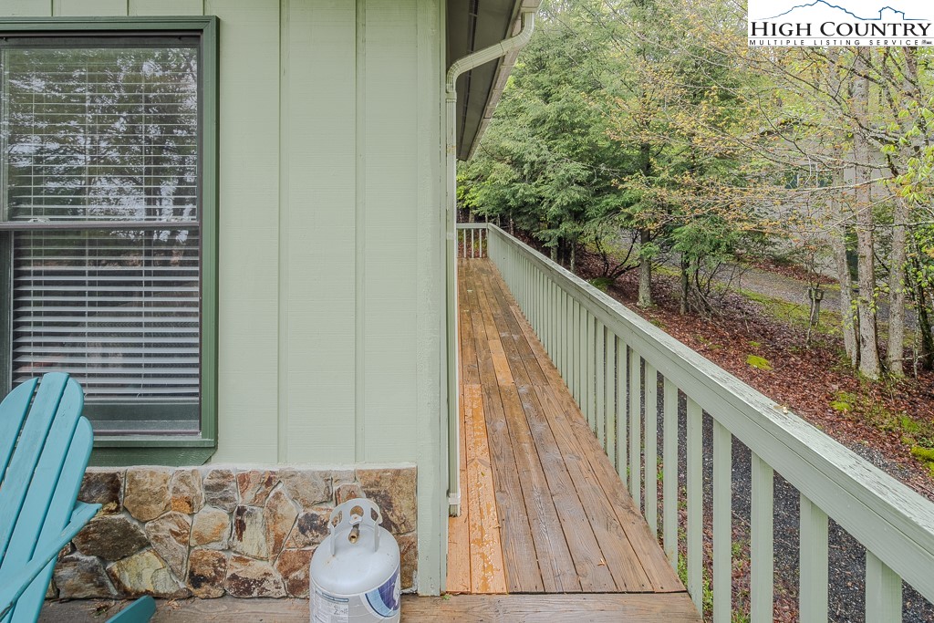 1431 Beech Mountain Parkway