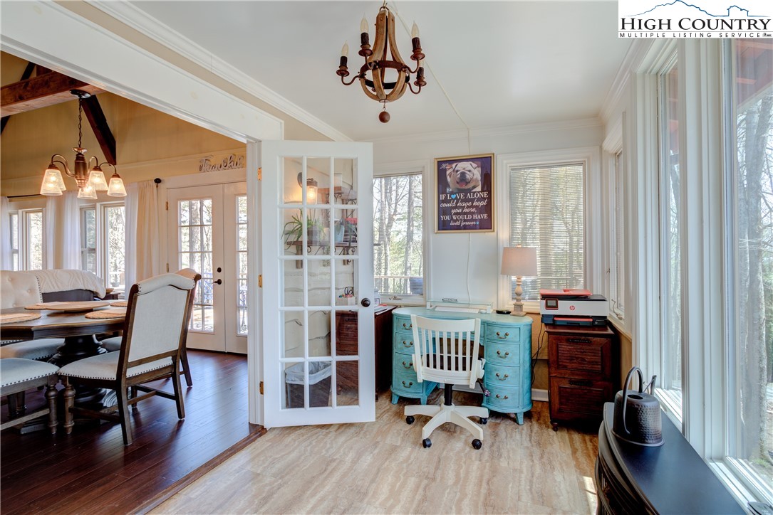 528 Bear Ridge Trail