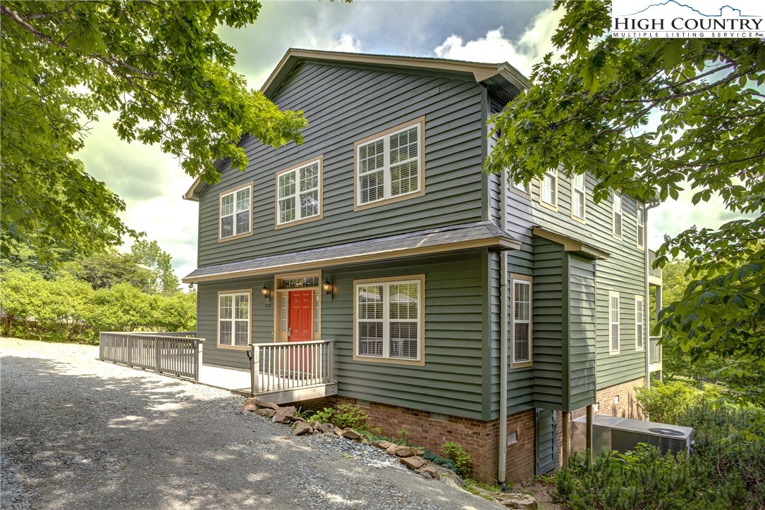178 Windy Knob Trail