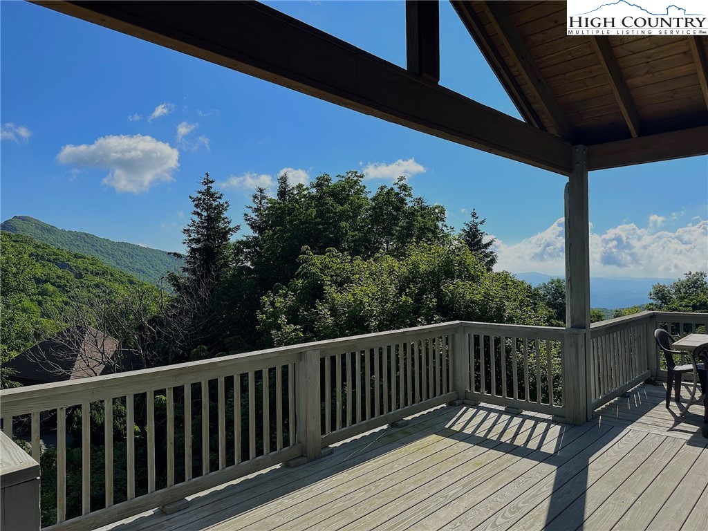 178 Windy Knob Trail