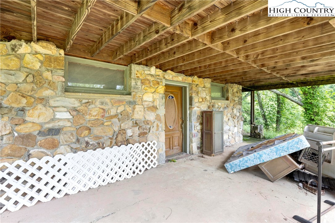 411 Will Perry Road