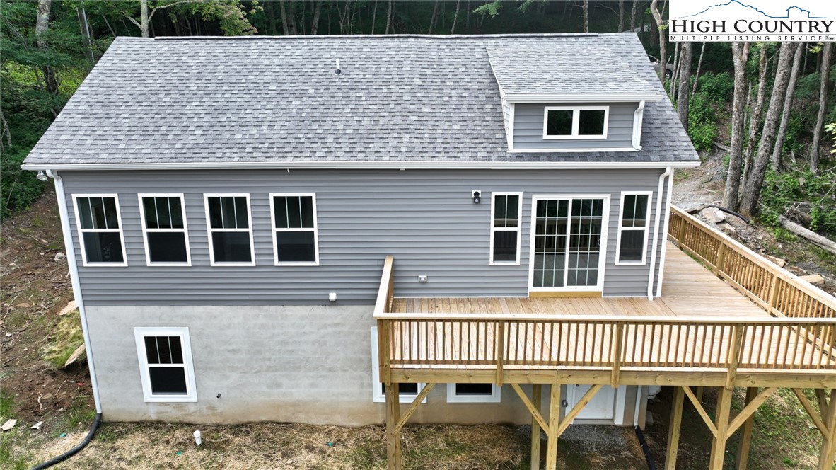 598 Running Deer Trail