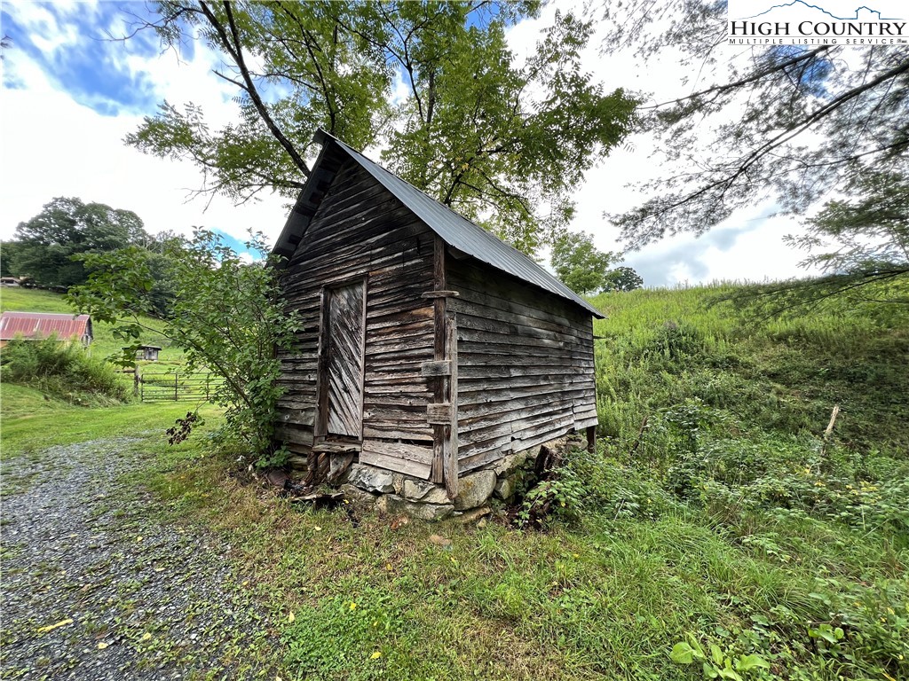 166 Bs Nest Road