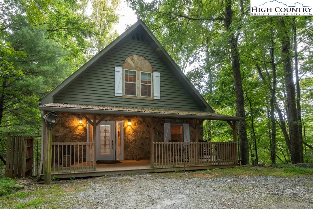 683 Hawkbill Road