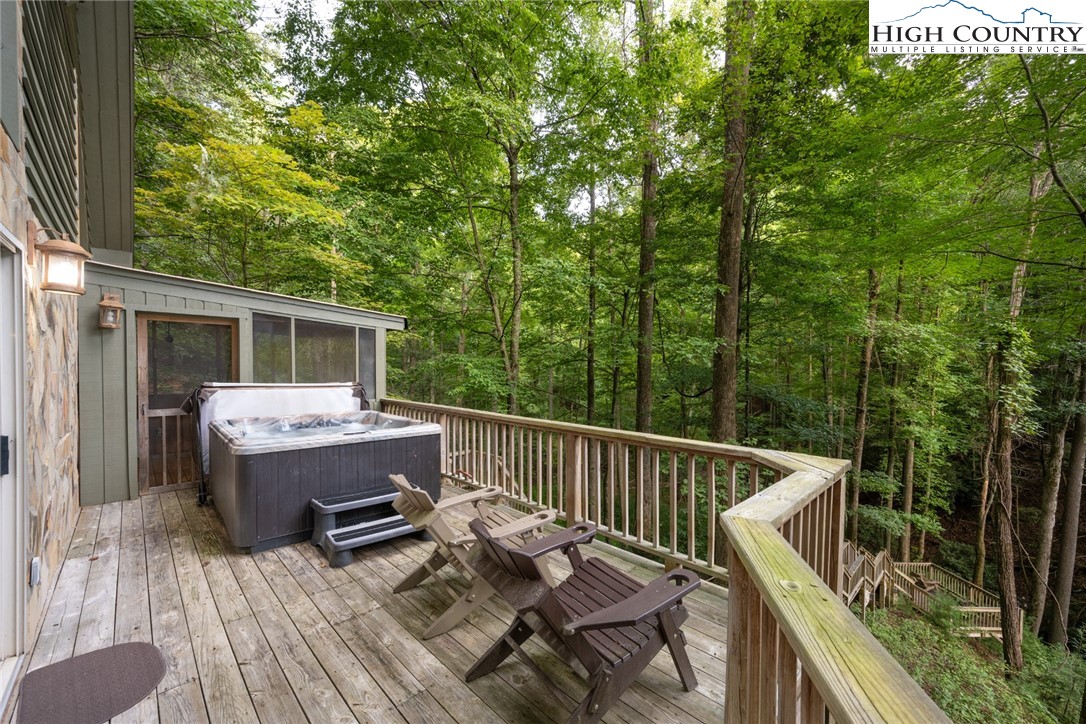 683 Hawkbill Road