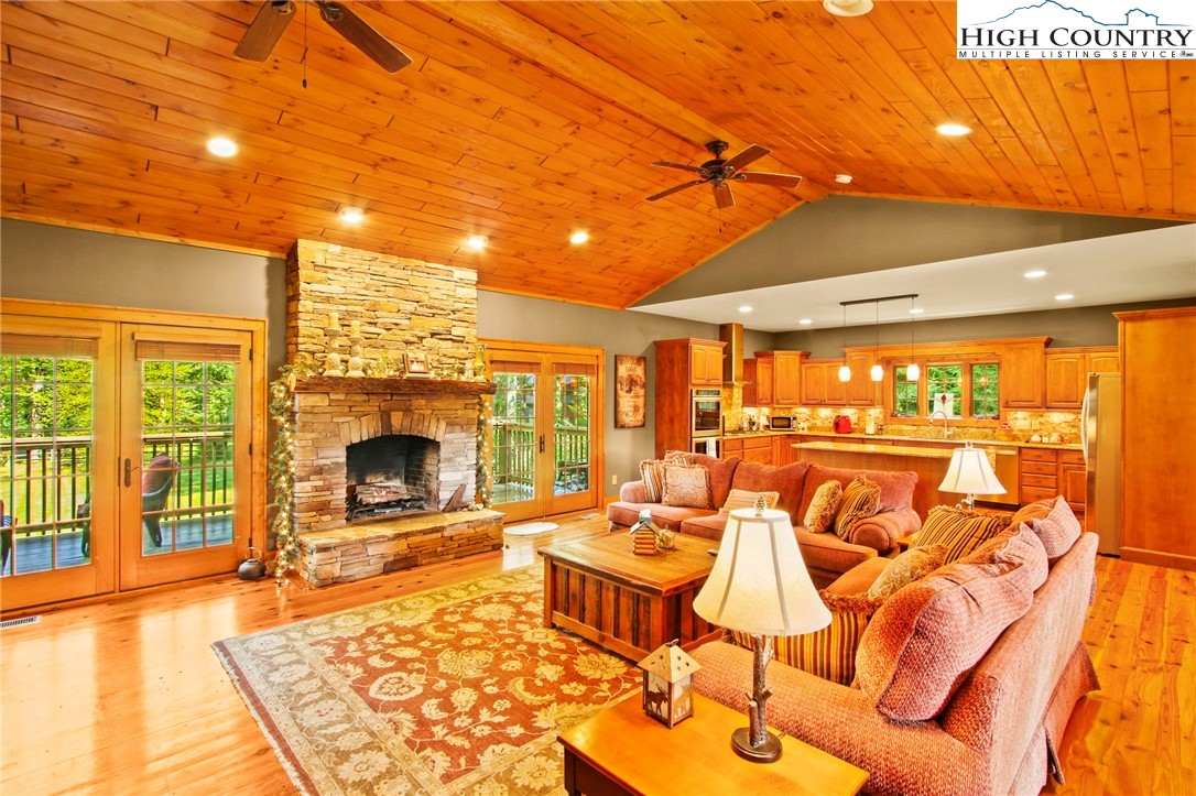 636 Black Locust Circle