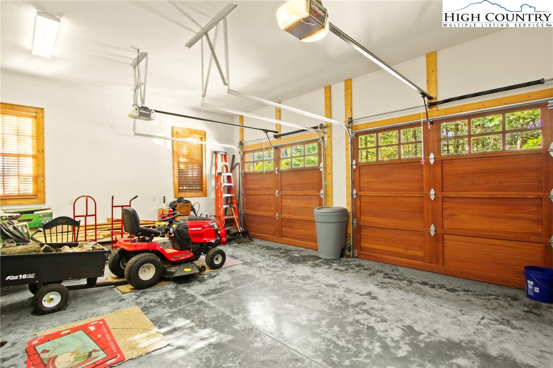 636 Black Locust Circle