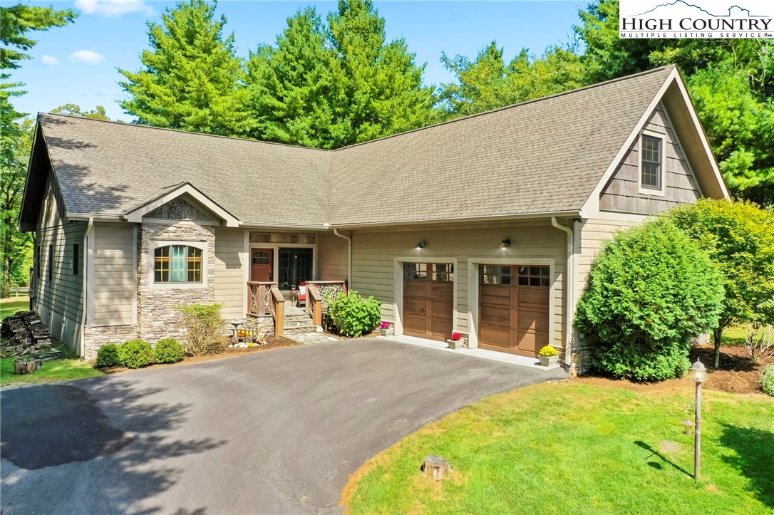 636 Black Locust Circle