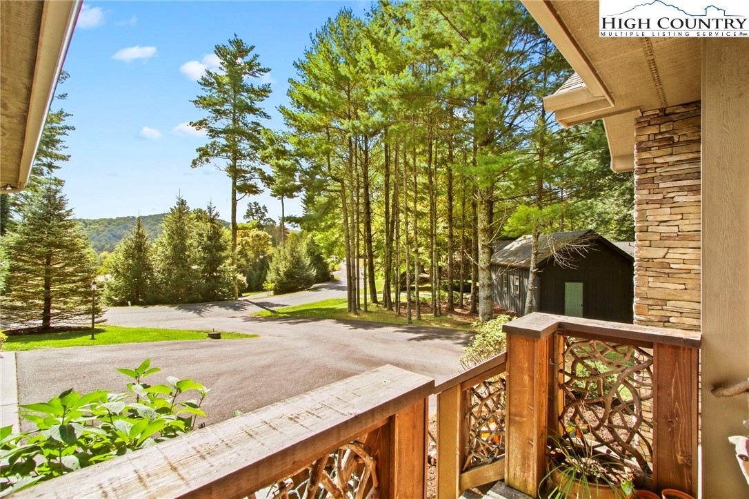 636 Black Locust Circle