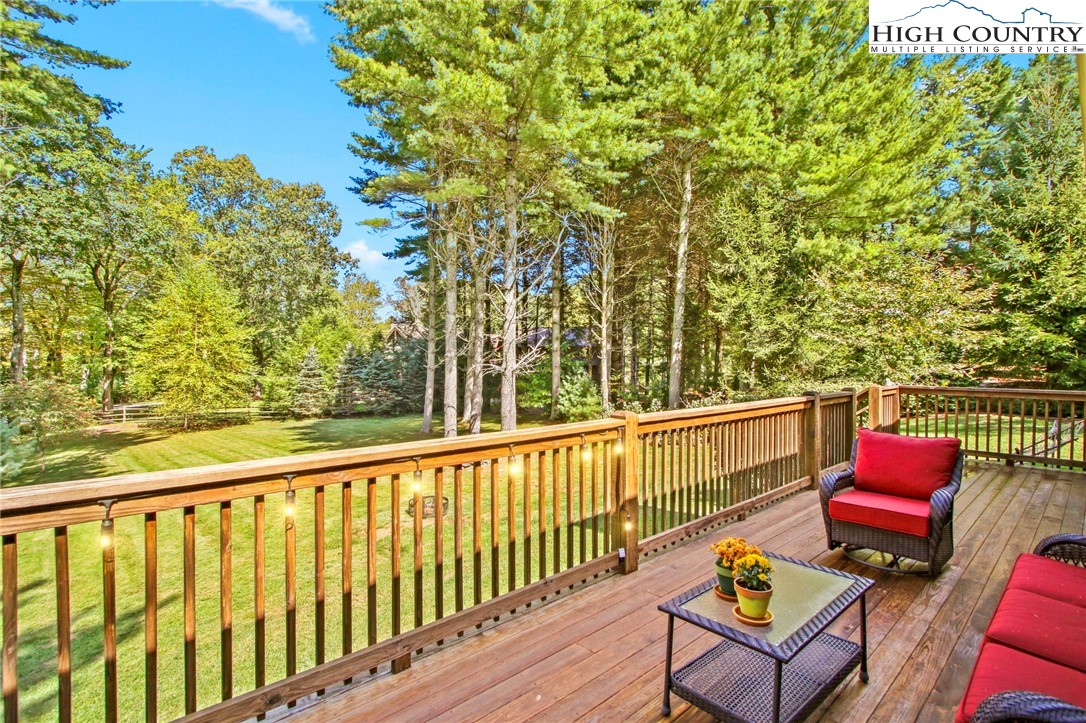 636 Black Locust Circle