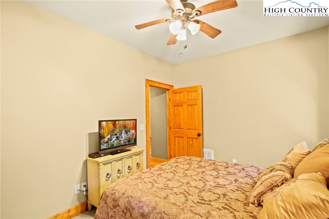 636 Black Locust Circle