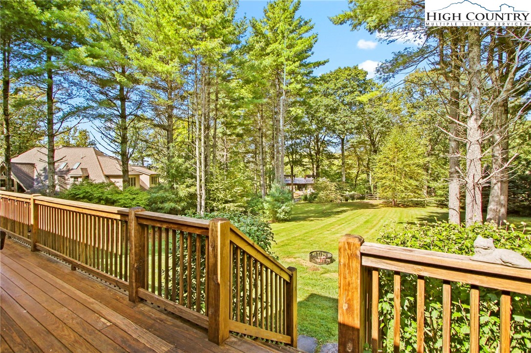 636 Black Locust Circle
