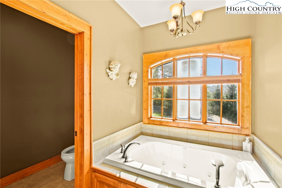 636 Black Locust Circle