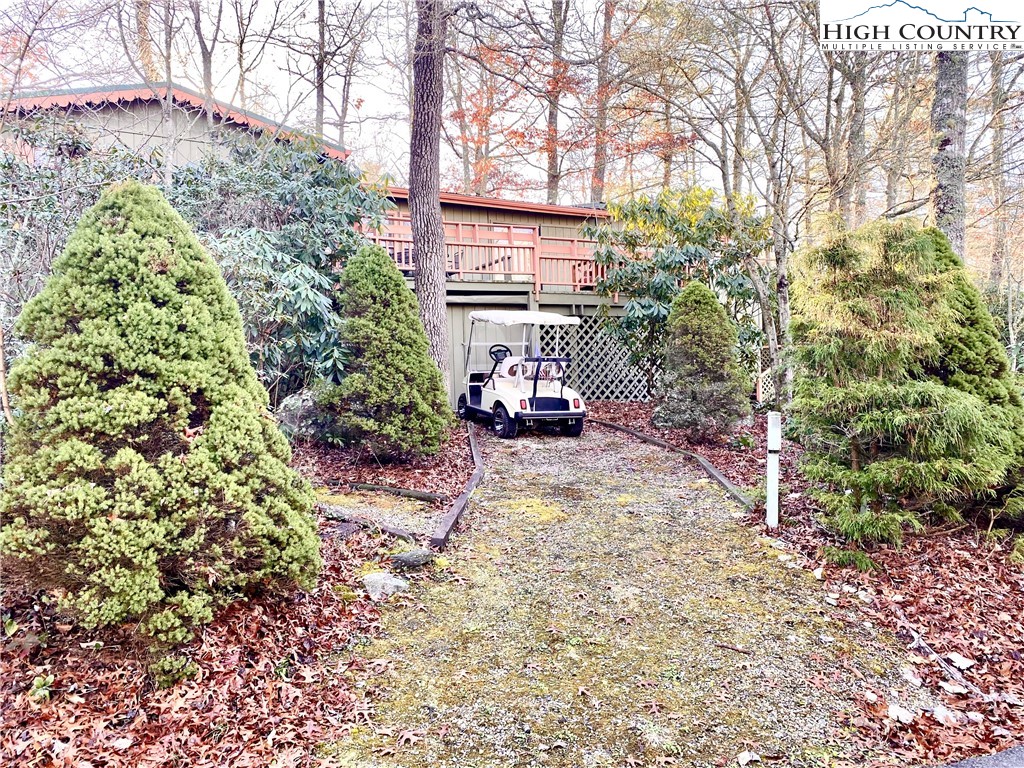 51 Dogwood Lane