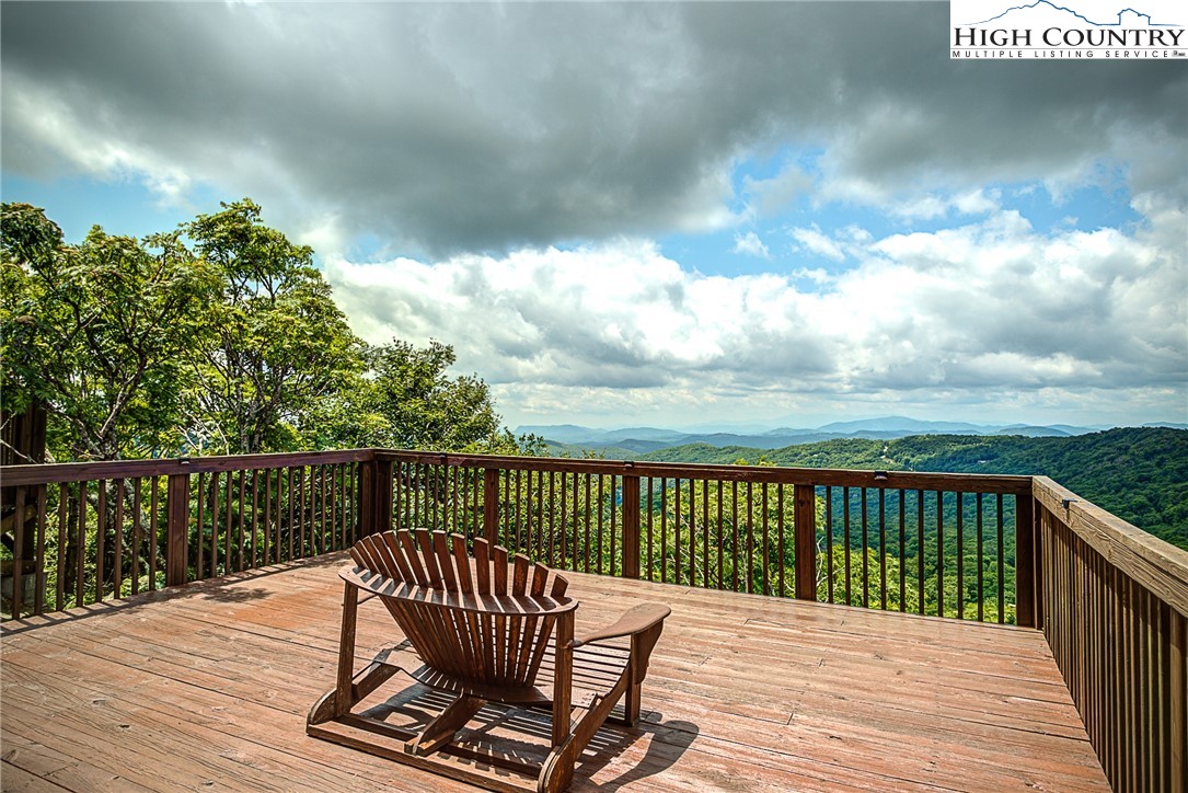 303 Sugar Top Drive 2717