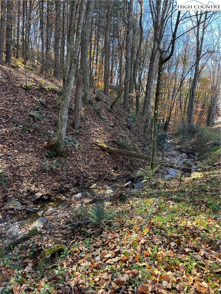1972 S Big Horse Creek Road