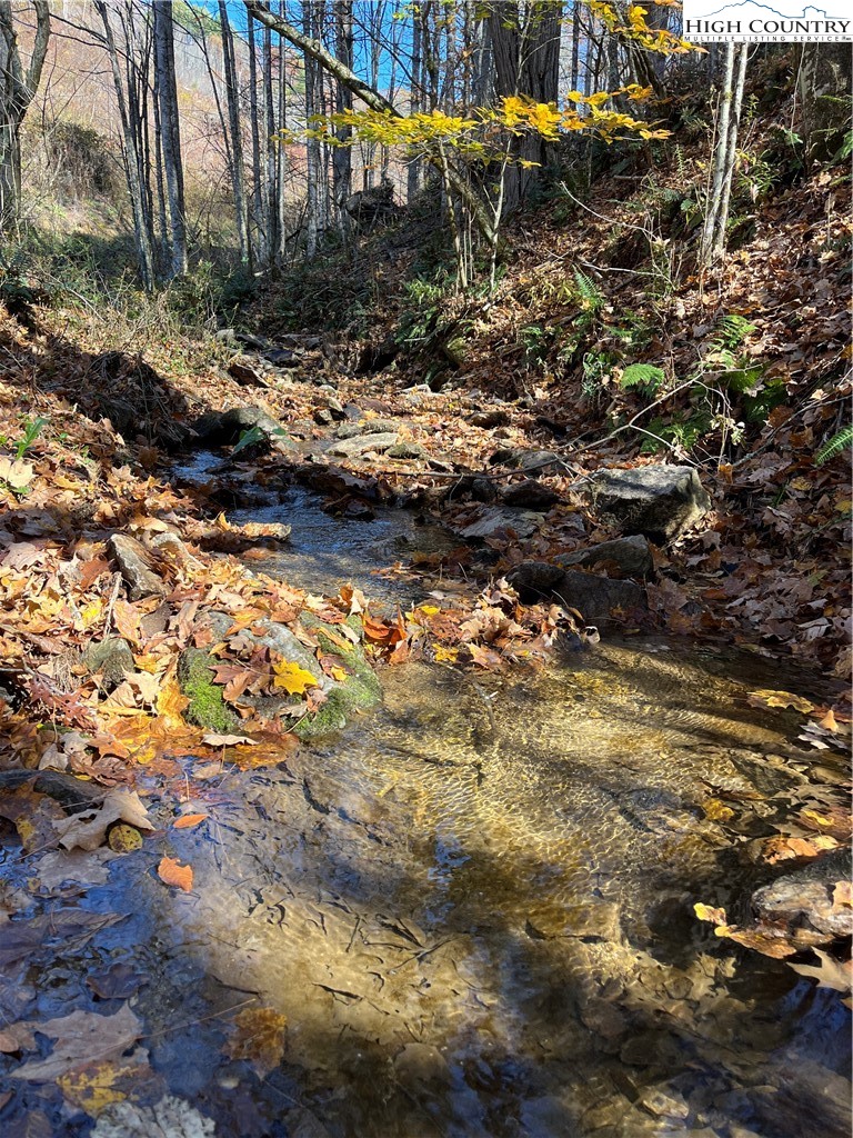1972 S Big Horse Creek Road