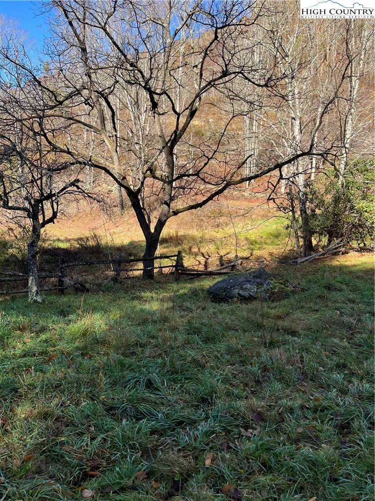 1972 S Big Horse Creek Road