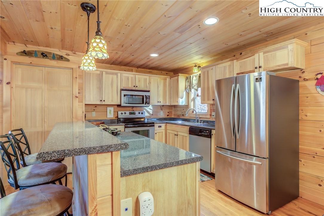 3091 Pine Swamp Road
