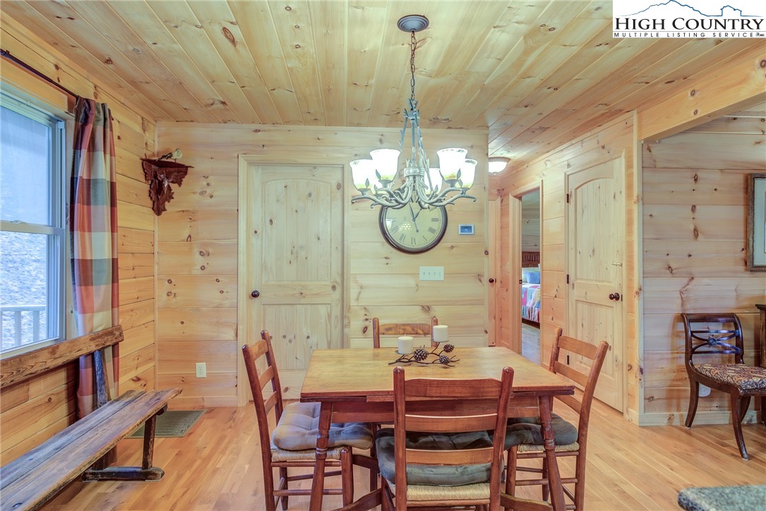 3091 Pine Swamp Road