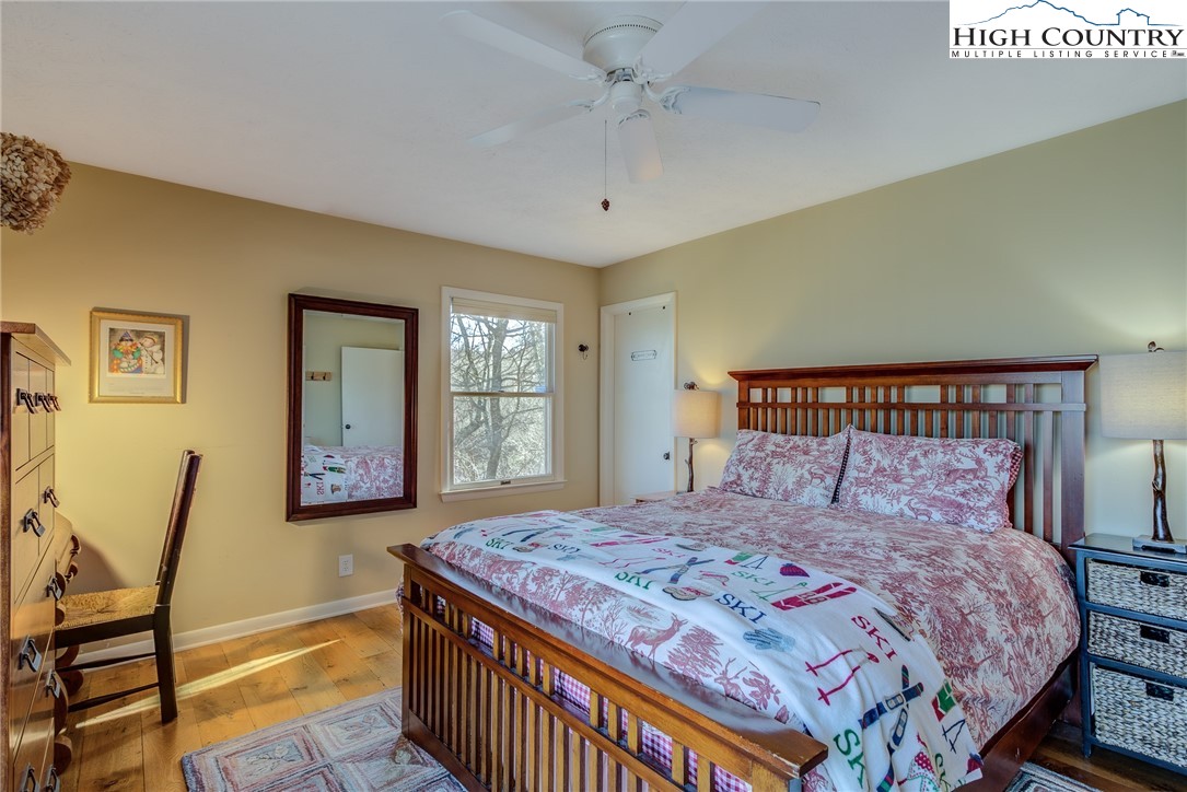 393 Rambling Road