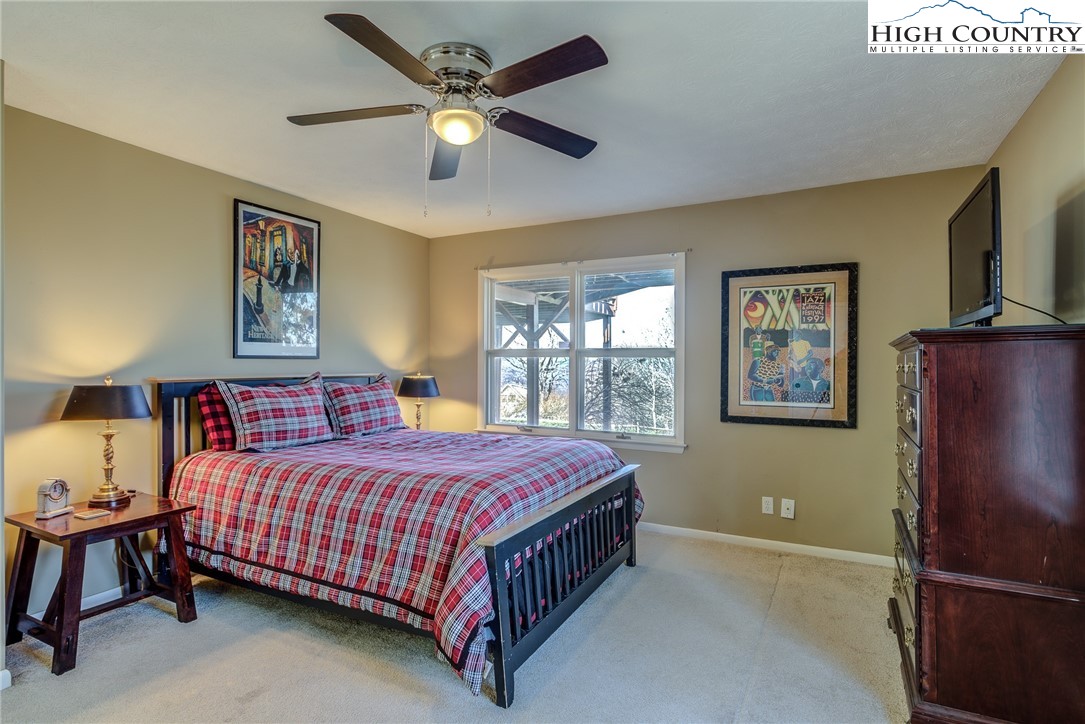 393 Rambling Road